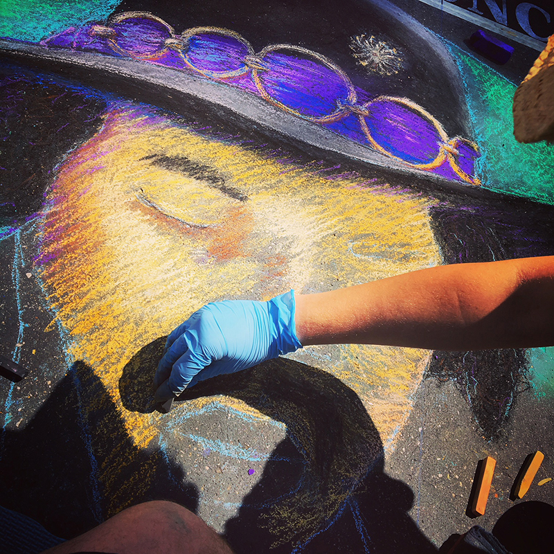 Chalk drawing at the Santa Barbara “I Madonna” festivak Chalk drawing at the Santa Barbara "I Madonna" festivak