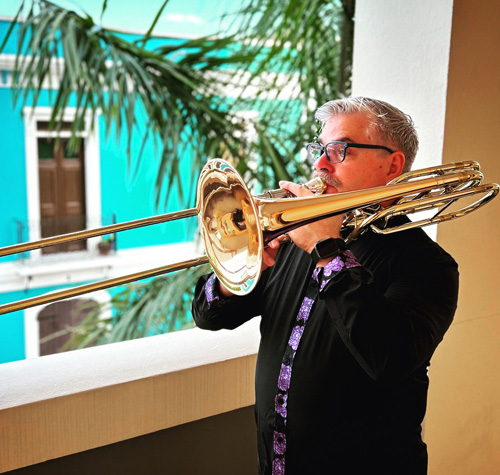 Robert Mott, bass trombonist